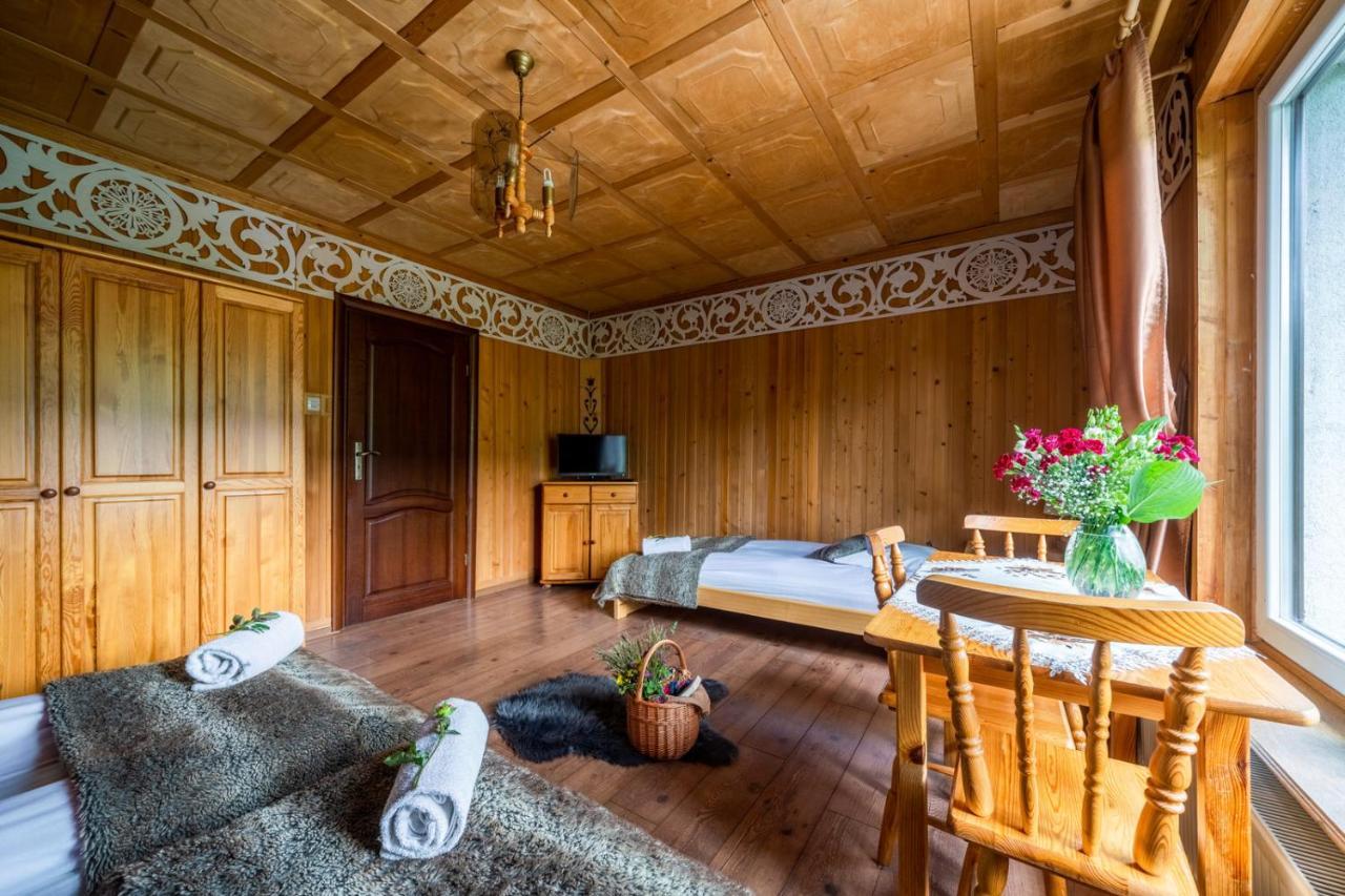 Habitación en casa particular Z Widokiem Na Gory I Prywatny Z Zadaszona Altana - Grillem I Ogniskiem. *